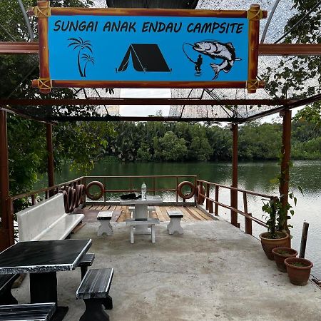 Sungai Endau Bilik Homestay クアラ・ロンピン エクステリア 写真