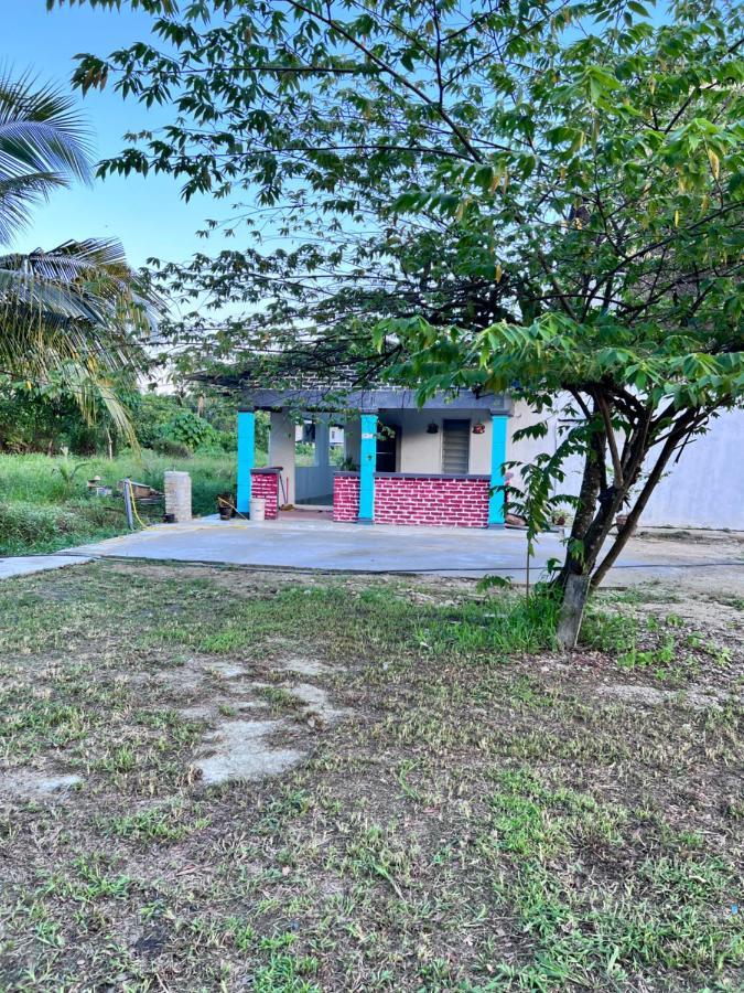 Sungai Endau Bilik Homestay クアラ・ロンピン エクステリア 写真
